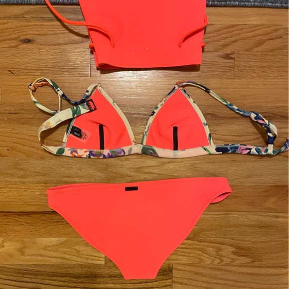 Floral triangl bikini - Picture 3 of 4